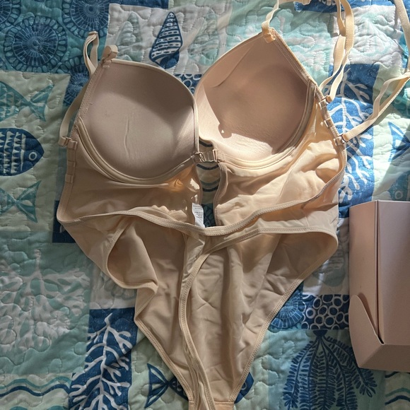 Never worn shapewear - Picture 2 of 3